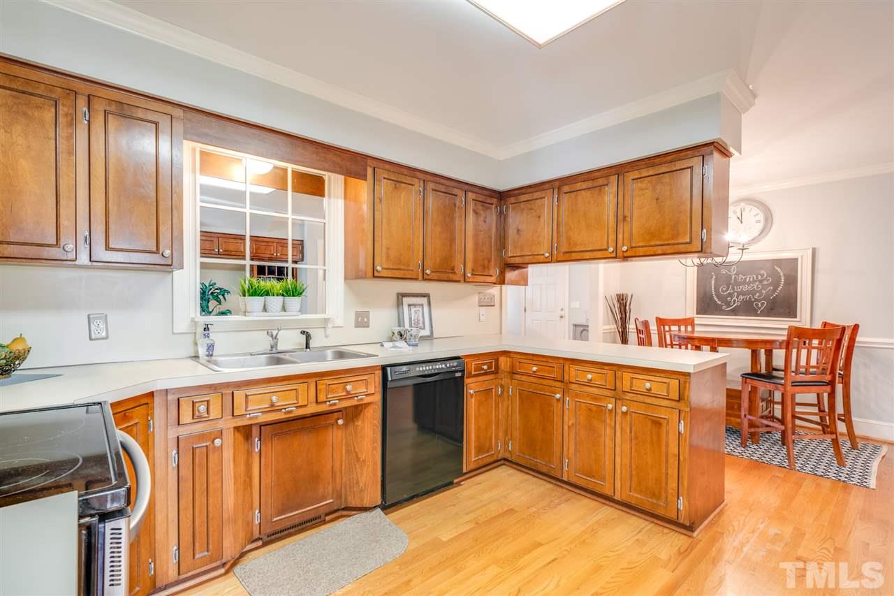 2277 Brisbayne Circle Raleigh, NC 27615 - Photo 7 of 29
