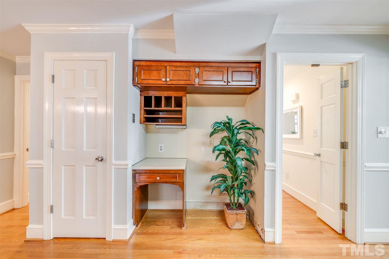 2277 Brisbayne Circle Raleigh, NC 27615 - Photo 8 of 29