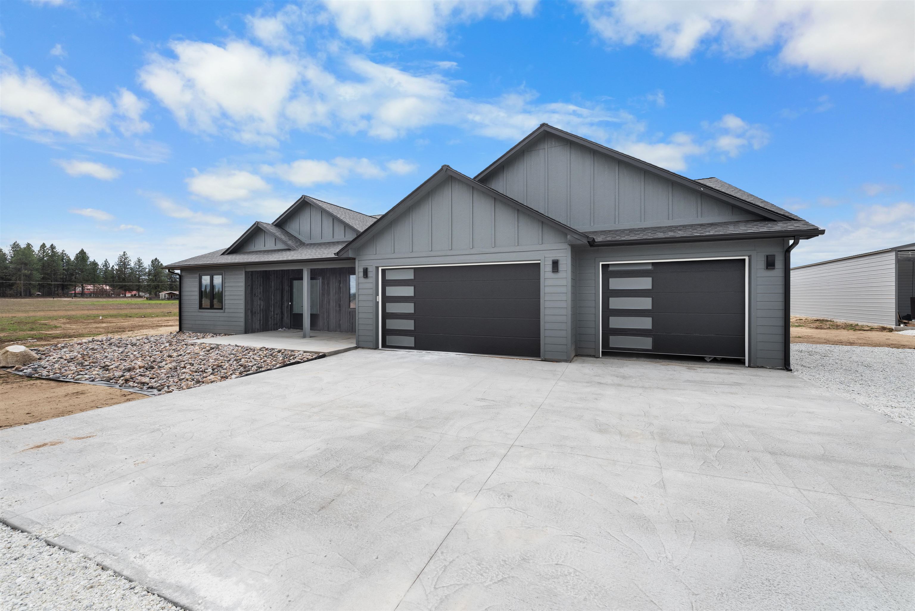 32153 North Mill Road Deer Park, WA 99006 - Photo 3 of 40 Gallery Image 3