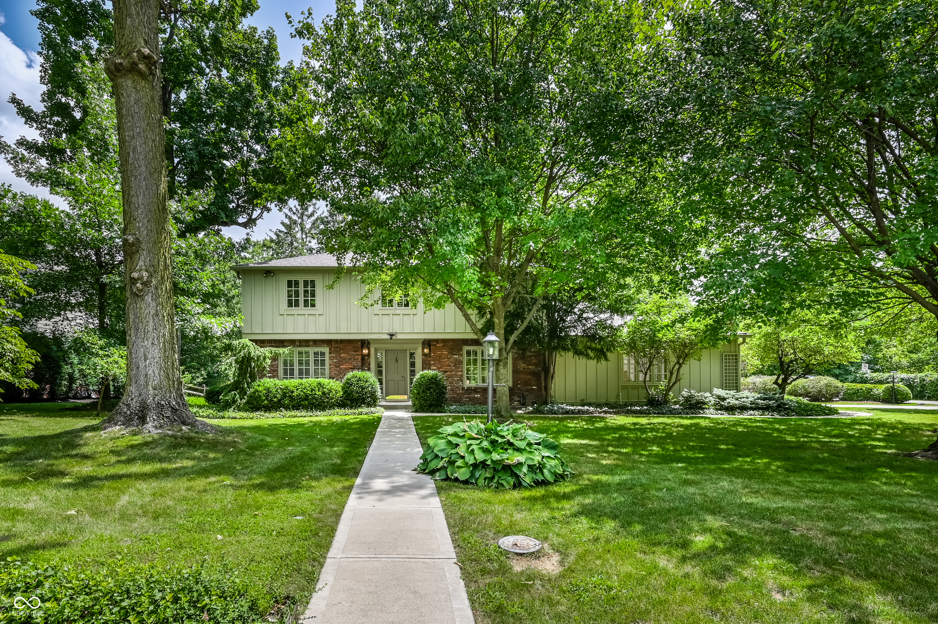 6513 Johnson Road Indianapolis, IN 46220 - Photo 1 of 44 Gallery Image 1