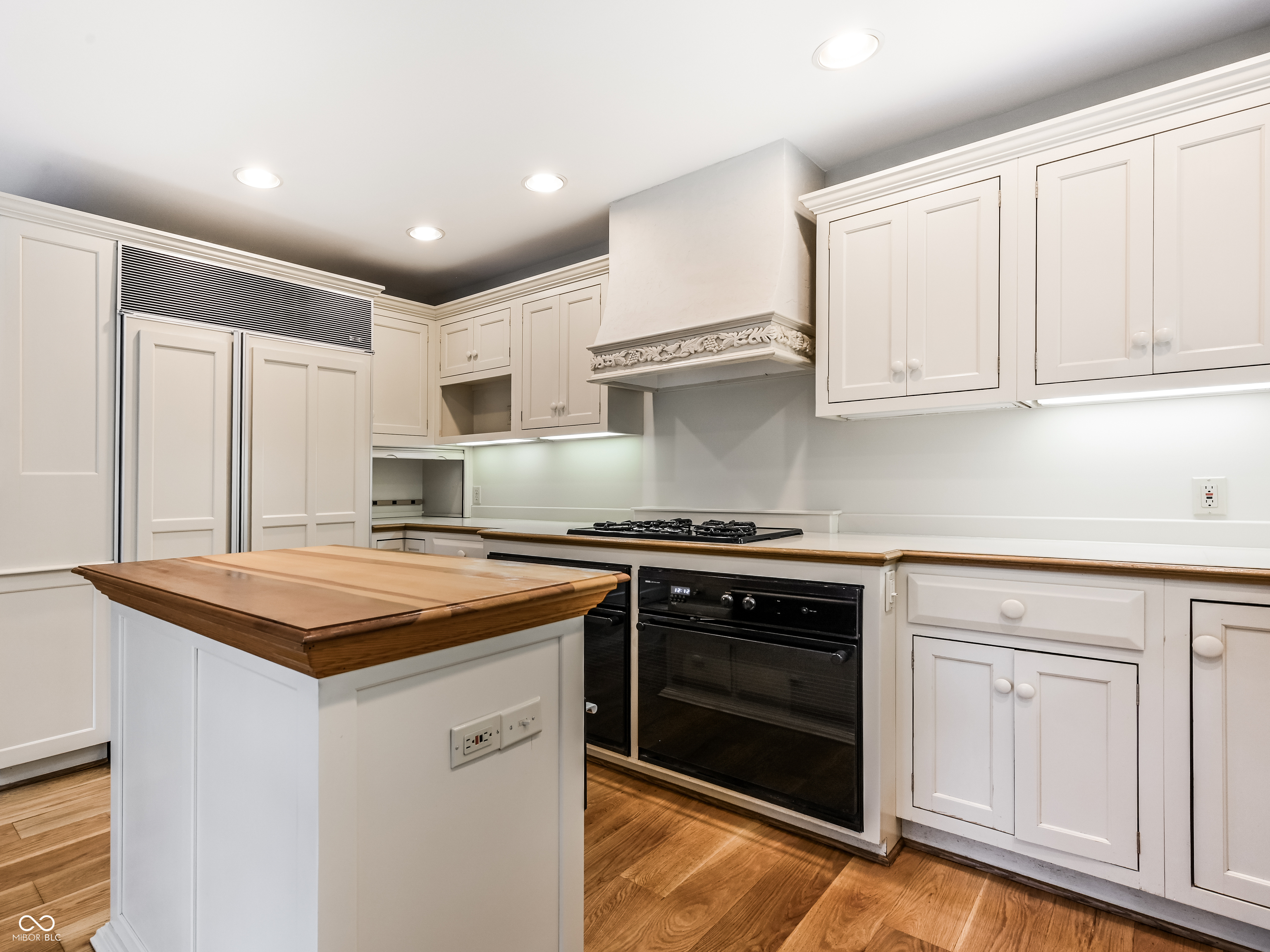 6513 Johnson Road Indianapolis, IN 46220 - Photo 12 of 44 Gallery Image 12