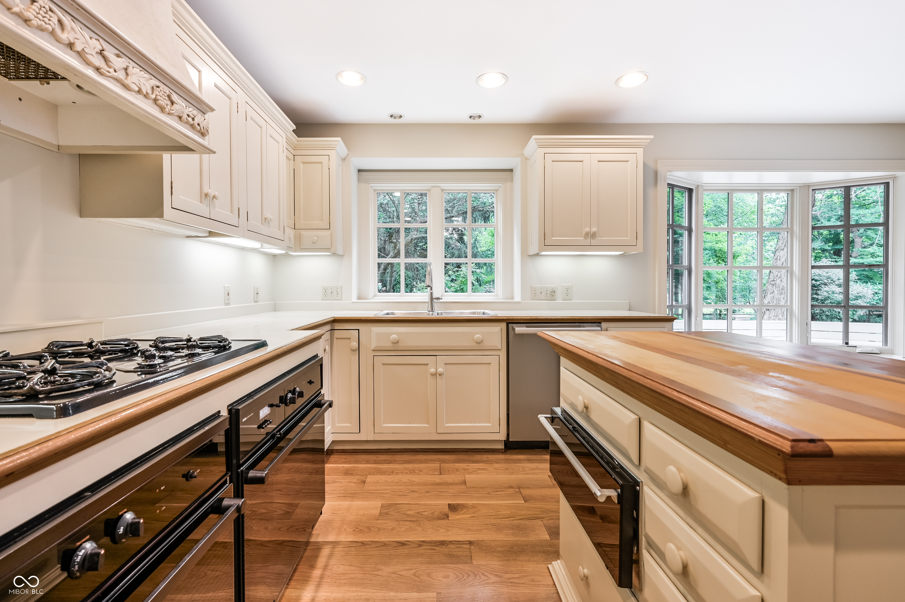 6513 Johnson Road Indianapolis, IN 46220 - Photo 16 of 44 Gallery Image 16
