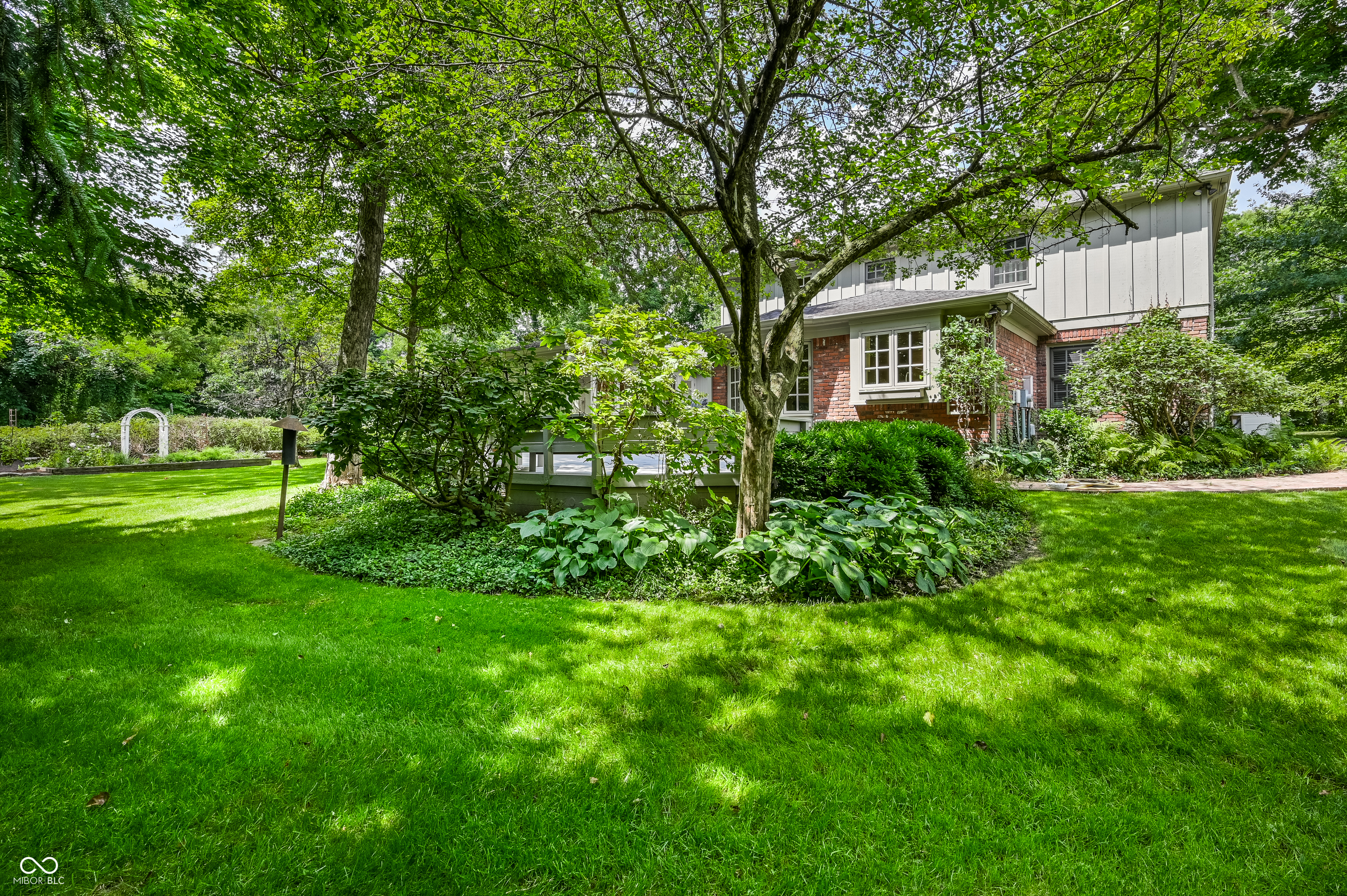 6513 Johnson Road Indianapolis, IN 46220 - Photo 43 of 44 Gallery Image 43