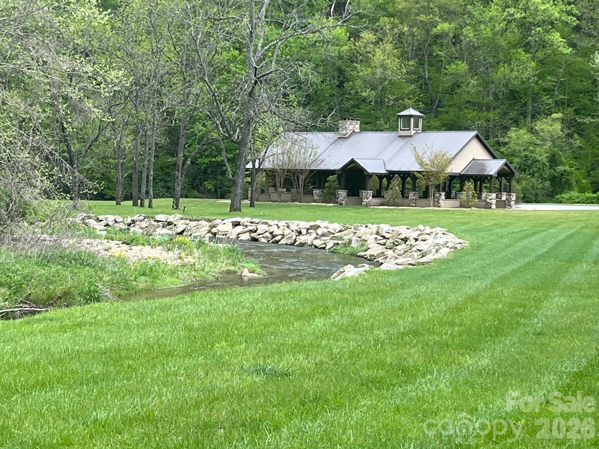 531 Roca Vista Drive Lenoir, NC 28645 - Photo 5 of 9