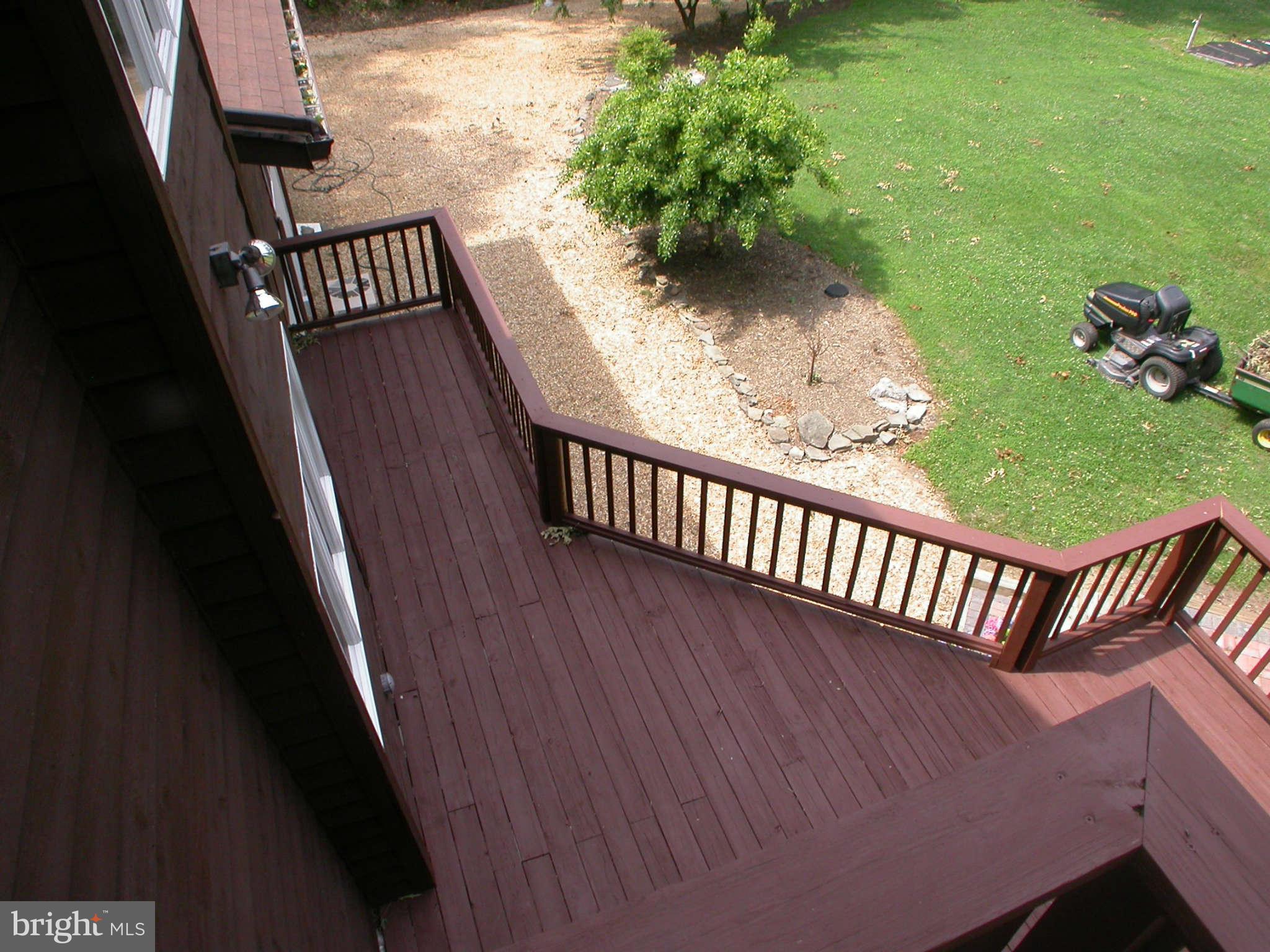 23706 Myrtle Point Road California, MD 20619 - Photo 11 of 30 Exterior (Rear)