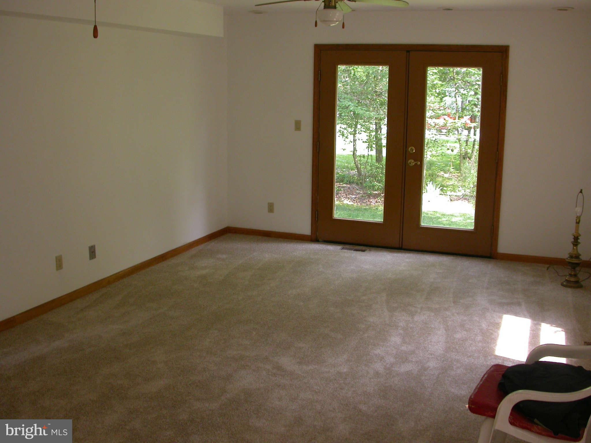 23706 Myrtle Point Road California, MD 20619 - Photo 28 of 30 Family Room