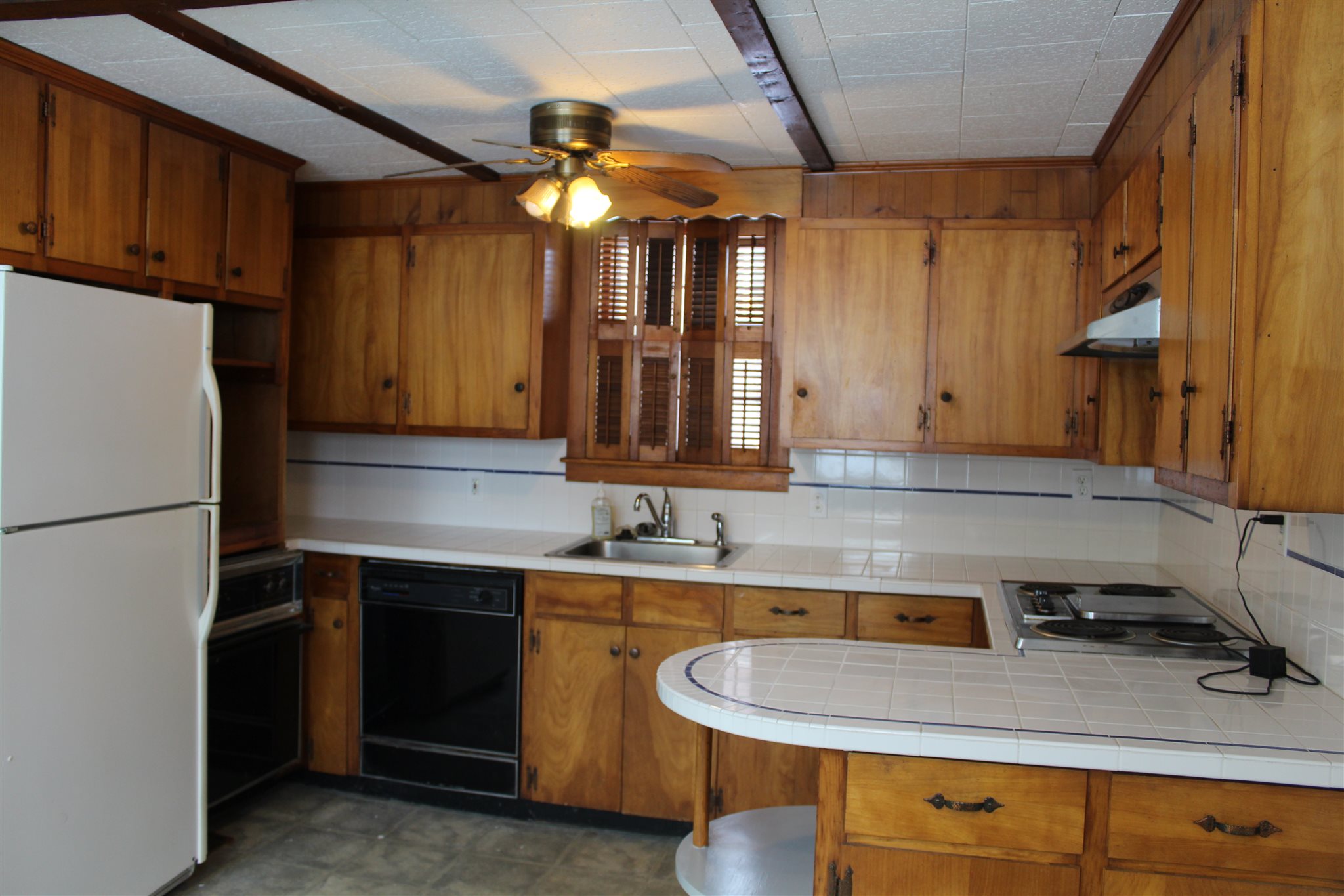 8 Atkinson Street Rockingham, VT 05101 - Photo 13 of 24