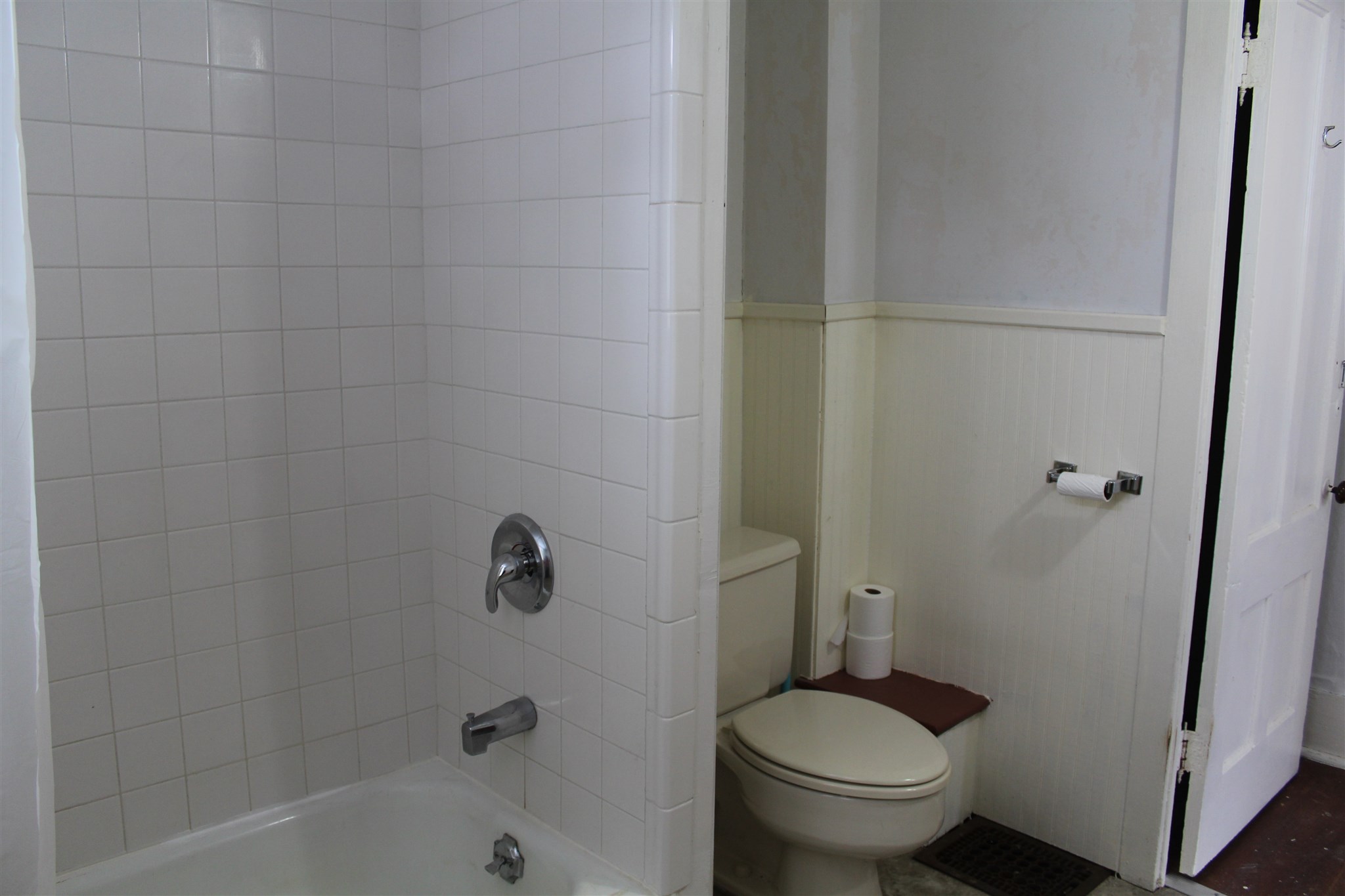 8 Atkinson Street Rockingham, VT 05101 - Photo 19 of 24