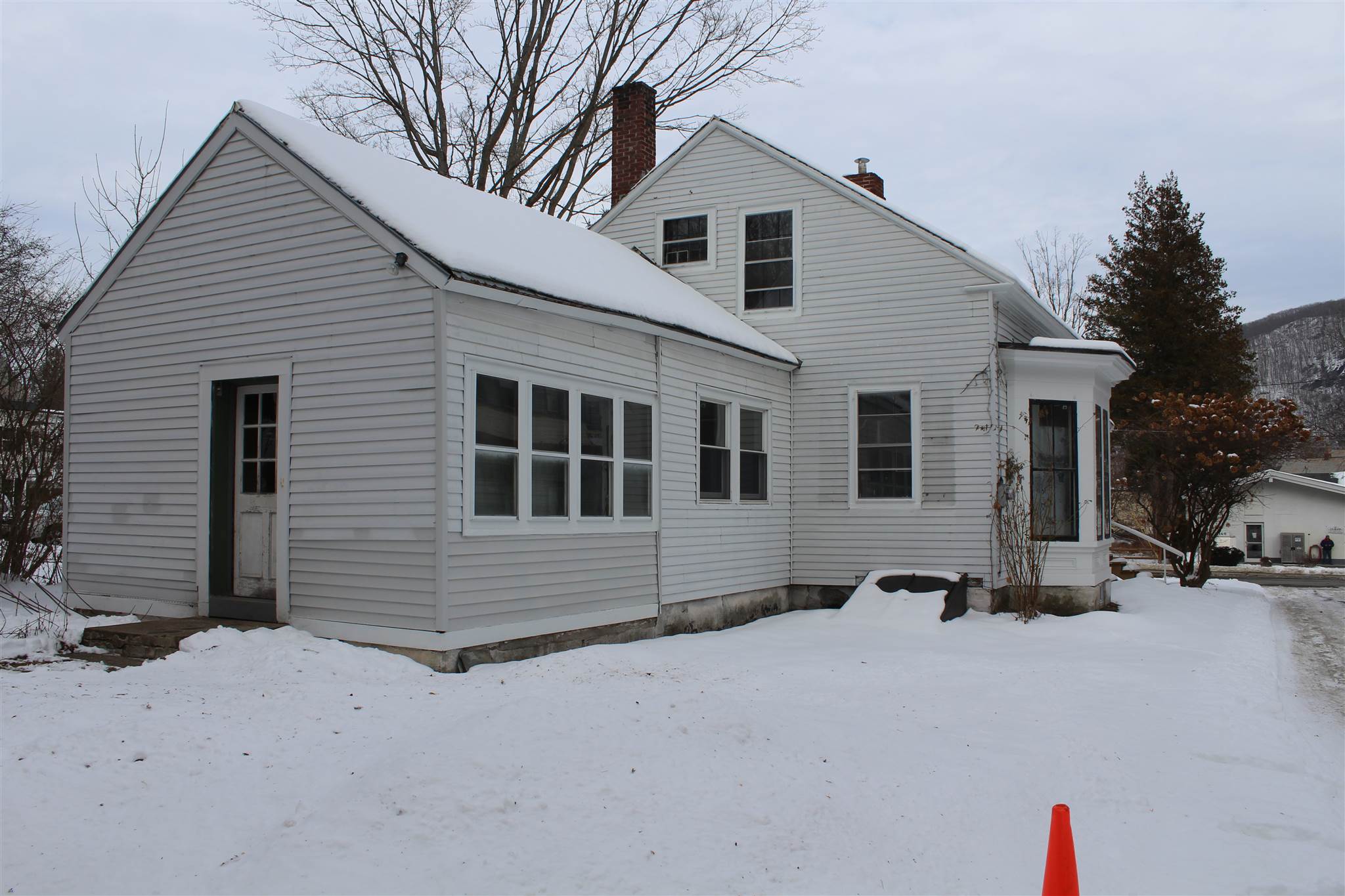 8 Atkinson Street Rockingham, VT 05101 - Photo 22 of 24