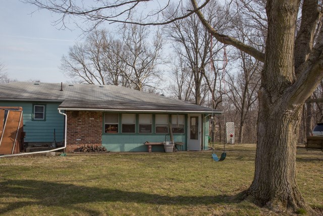 5279 West River Road Huntington, IN 46750 - Photo 2 of 26 Gallery Image 2