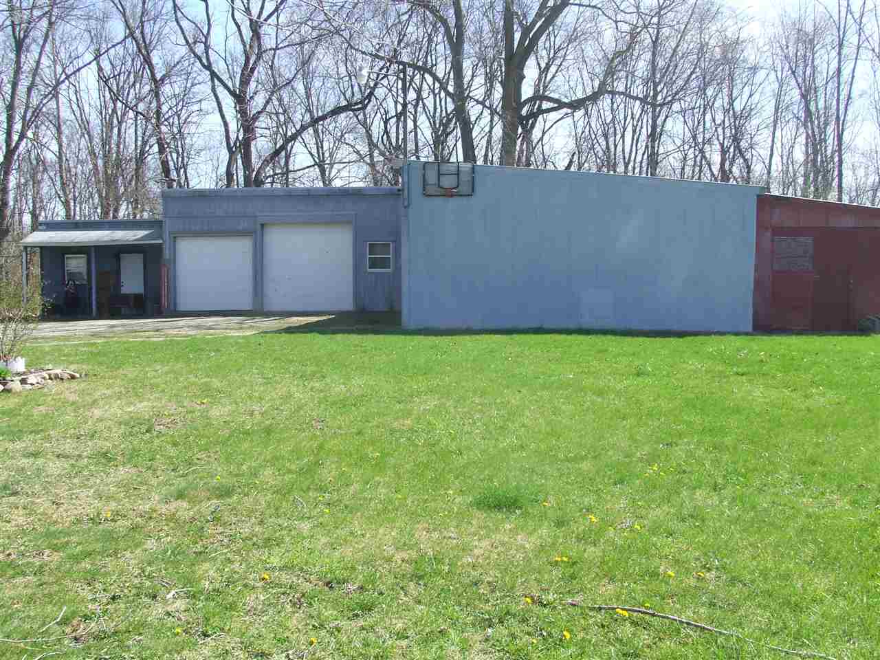5279 West River Road Huntington, IN 46750 - Photo 17 of 26 Gallery Image 17