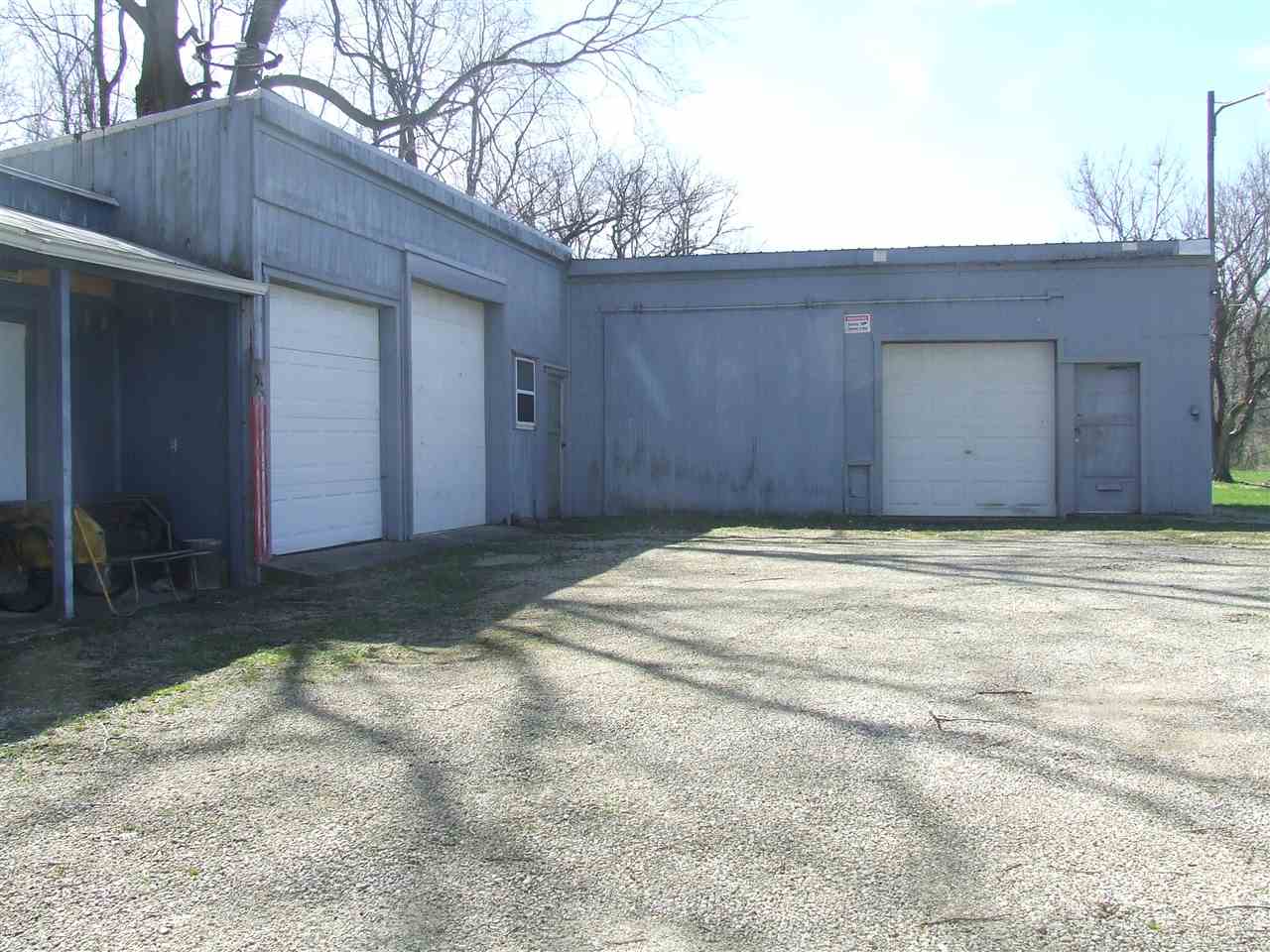 5279 West River Road Huntington, IN 46750 - Photo 21 of 26 Gallery Image 21