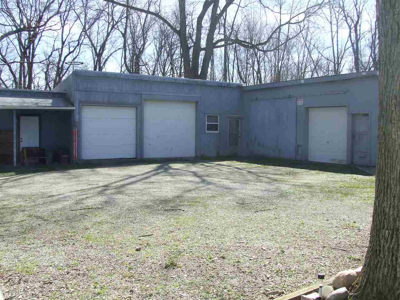 5279 West River Road Huntington, IN 46750 - Photo 22 of 26 Gallery Image 22