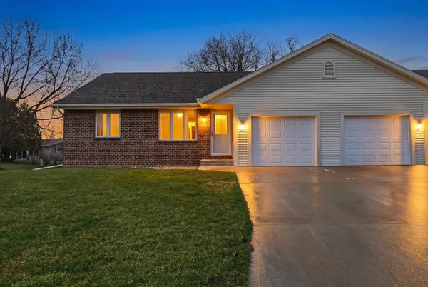 $289,900 | 408 Keno Circle, Horicon, WI 53032