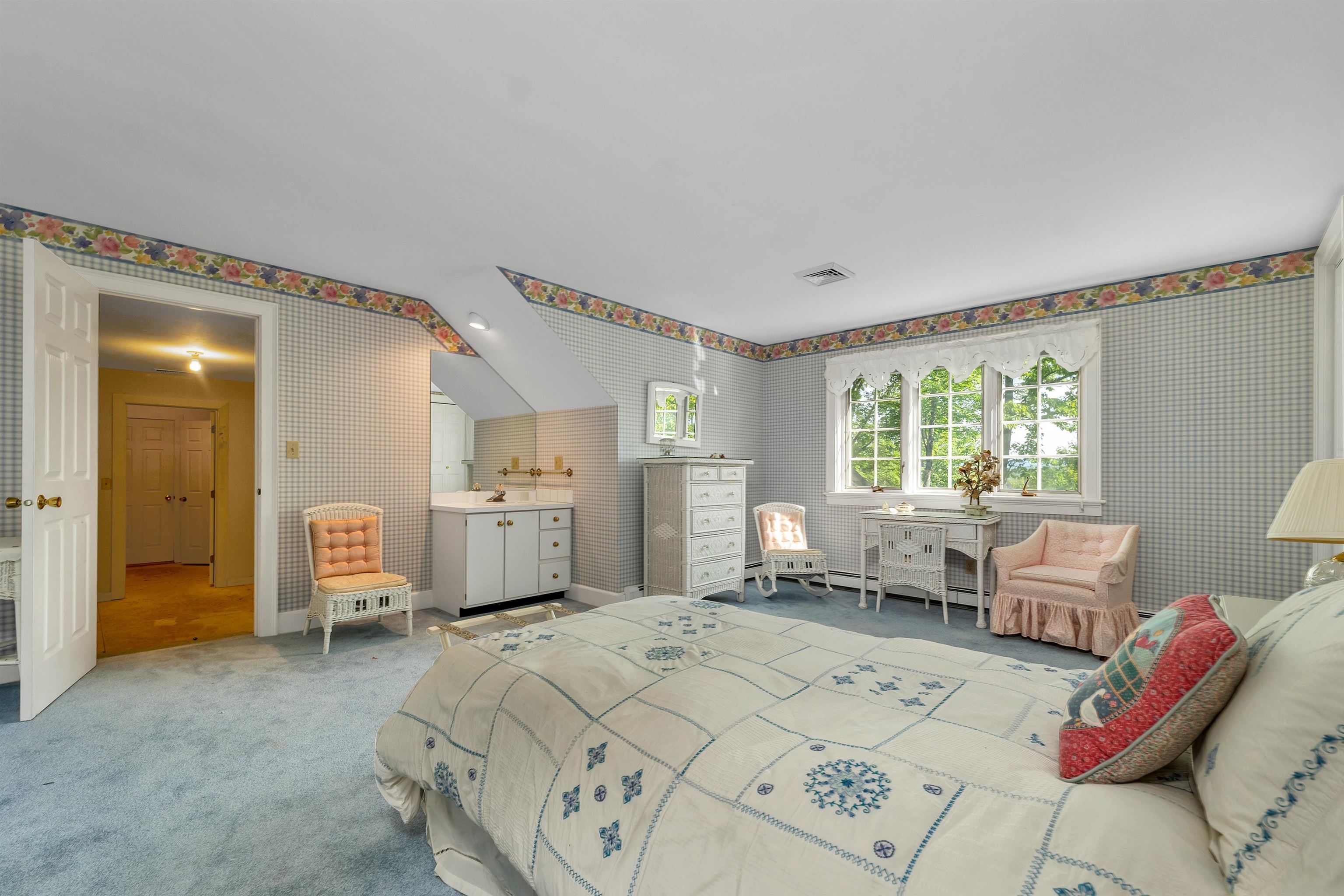 14 Spring Hill Road Moultonborough, NH 03254 - Photo 19 of 40 Gallery Image 19