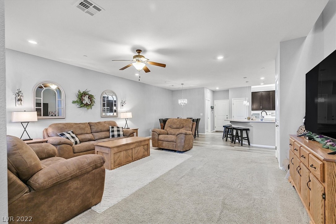 2828 Turnstone Ridge Street Henderson, NV 89044 - Photo 4 of 31 Gallery Image 4