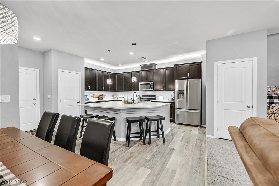 2828 Turnstone Ridge Street Henderson, NV 89044 - Photo 8 of 31 Gallery Image 8