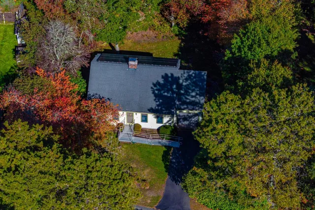 $725,000 | 7 Sandy Way, Mashpee, MA 02649