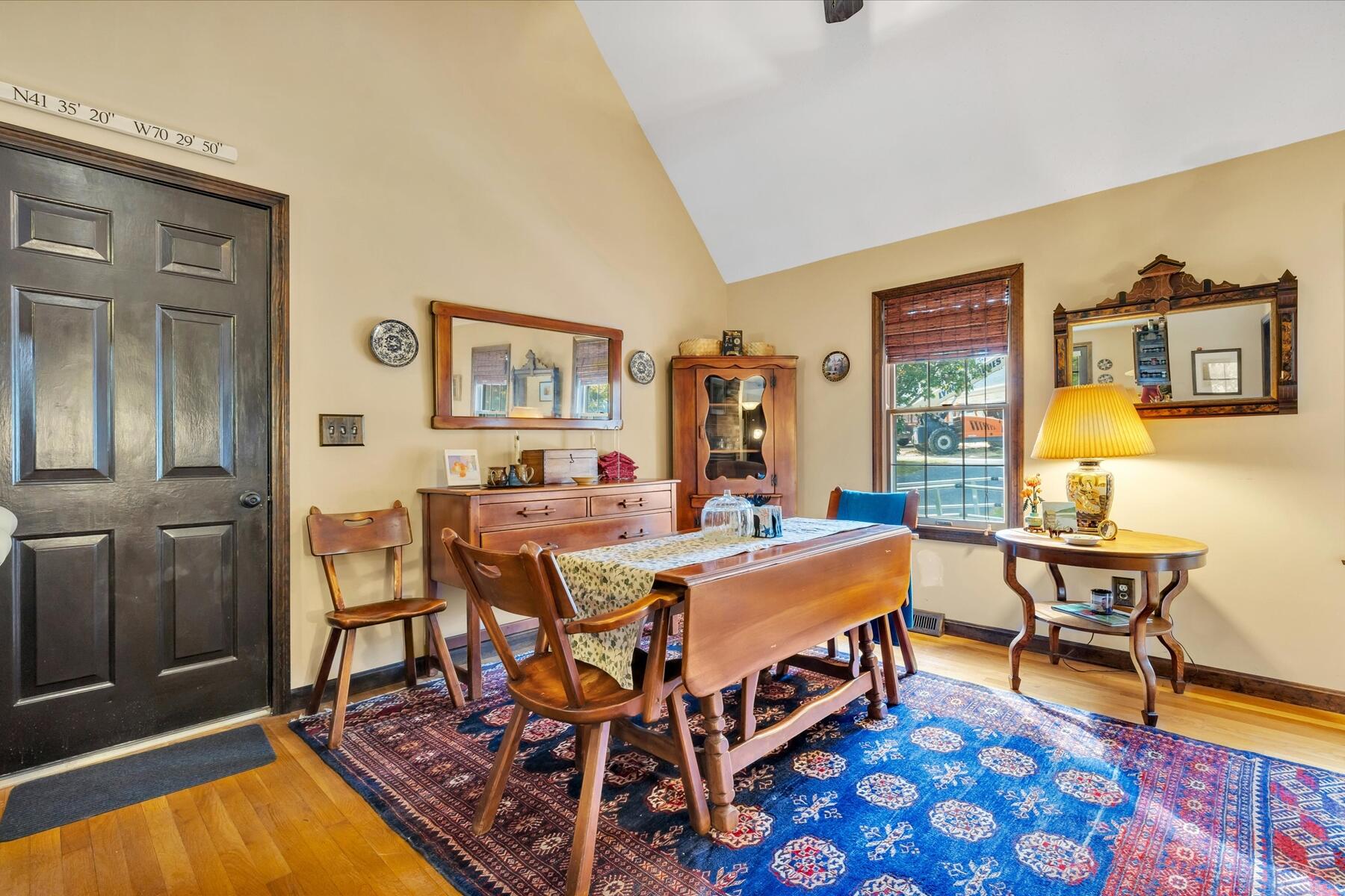 7 Sandy Way Mashpee, MA 02649 - Photo 6 of 41 a bed room with a bed and a table