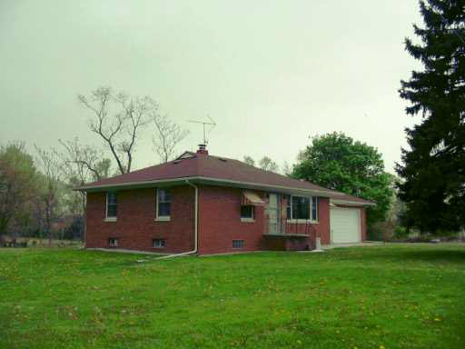 60700 Fir Road Mishawaka, IN 46544 - Photo 3 of 4