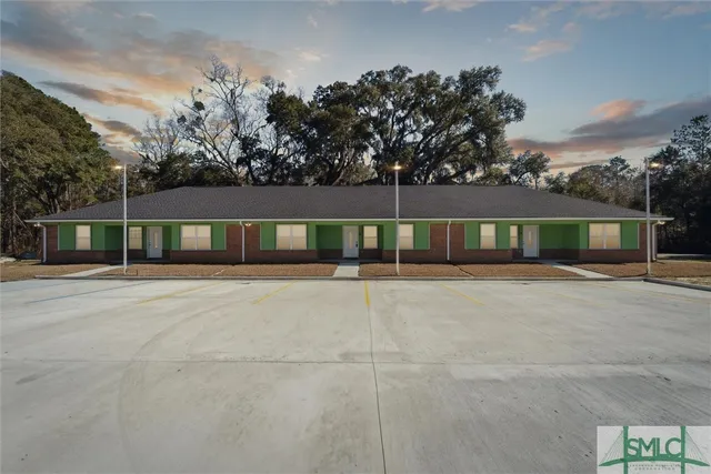 $1,875 | 210 Peter King Road, Unit A, Riceboro, GA 31323