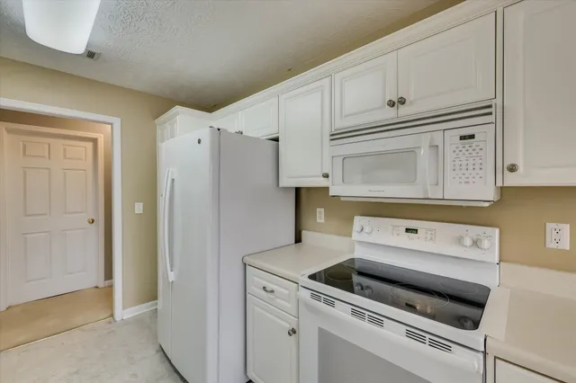 $320,000 | 1145 Watsonia Drive, Aiken, SC 29803