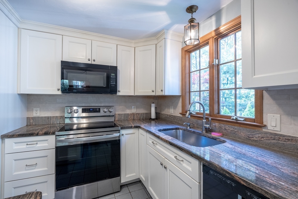 116 Searsville Road Dennis, MA 02660 - Photo 16 of 34