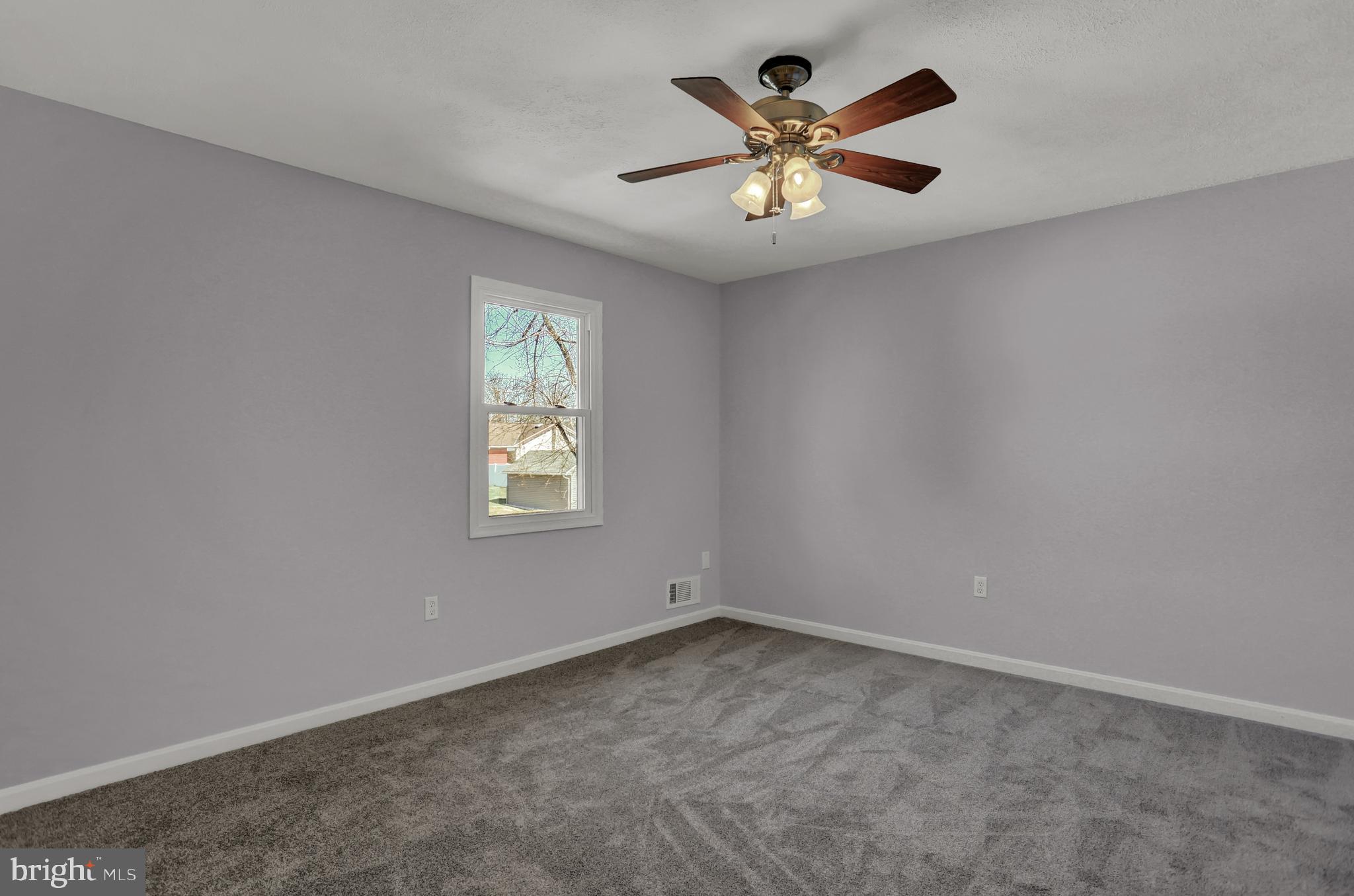 202 Georgetown Court Hanover, PA 17331 - Photo 14 of 29 Gallery Image 14