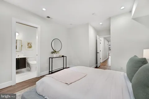 $599,000 | 1419 Upshur Street Northwest, Unit 1, Washington, DC 20011