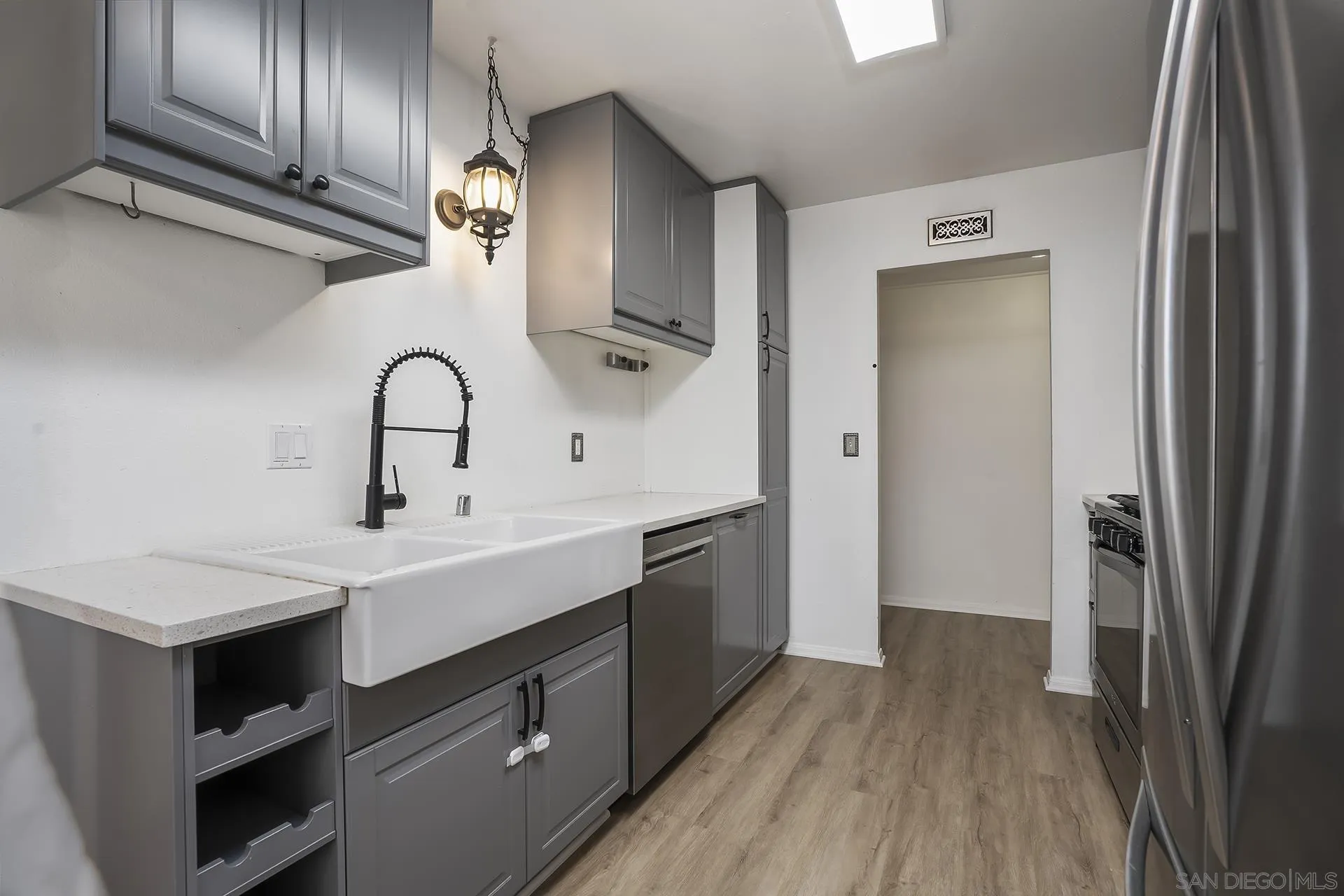 9767 Halberns Boulevard Santee, CA 92071 - Photo 16 of 53