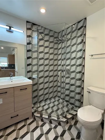 $2,395 | 5974 Jamieson Avenue, Encino, CA 91316