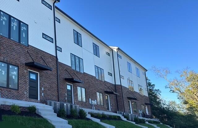 3105 Liberty Road Lexington, KY 40509 - Photo 27 of 34 Liberty Park Townhomes trailside1