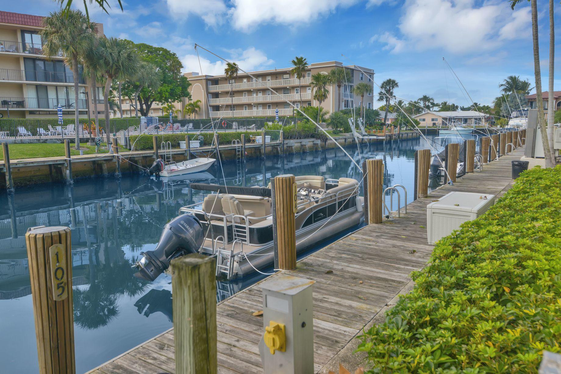 859 Jeffery Street, Unit 803 Boca Raton, FL 33487 - Photo 18 of 24 803 pic boats 2