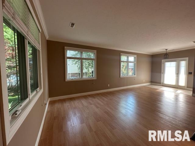 819 Longleaf Court Springfield, IL 62711 - Photo 8 of 25