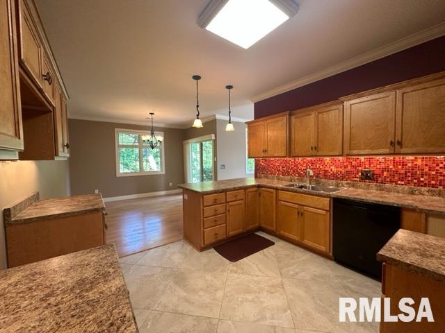 819 Longleaf Court Springfield, IL 62711 - Photo 10 of 25