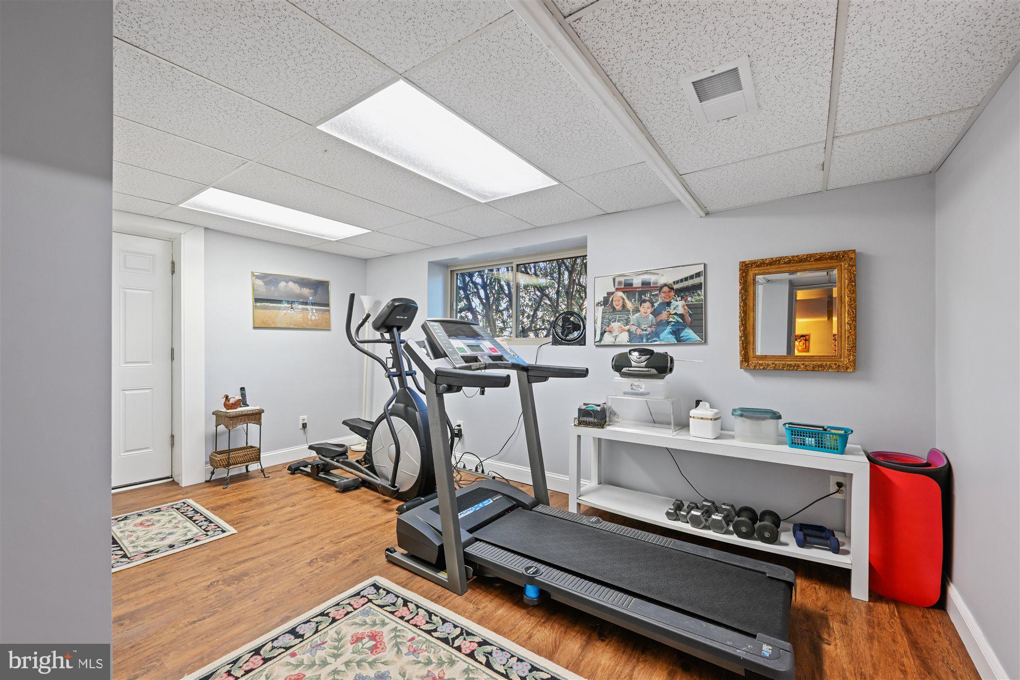 7208 Denberg Road Baltimore, MD 21209 - Photo 7 of 28