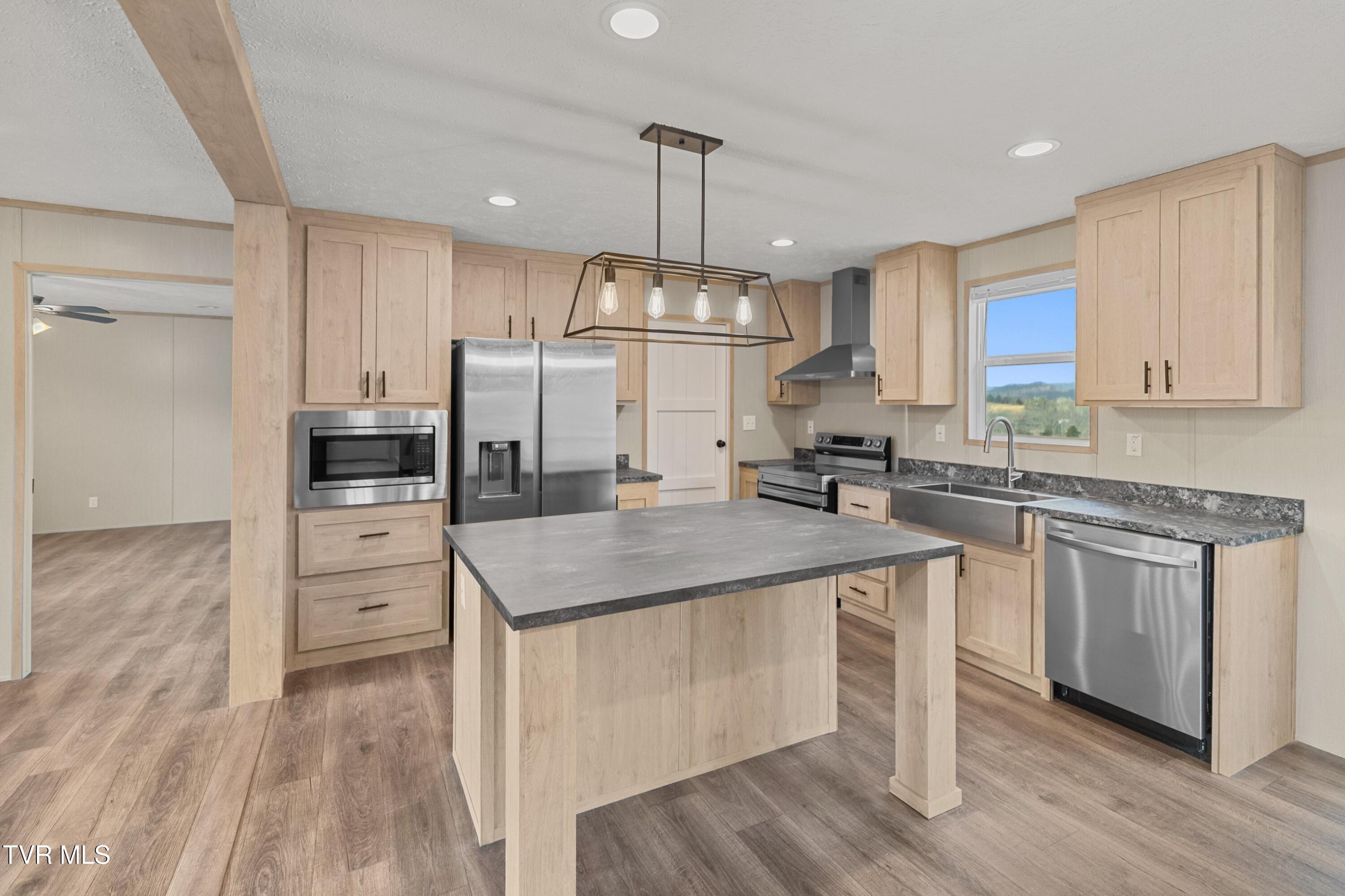 1111 Stanley Valley Road Rogersville, TN 37857 - Photo 11 of 34 011-1111StanleyValleyRoad-Rogersville-TN