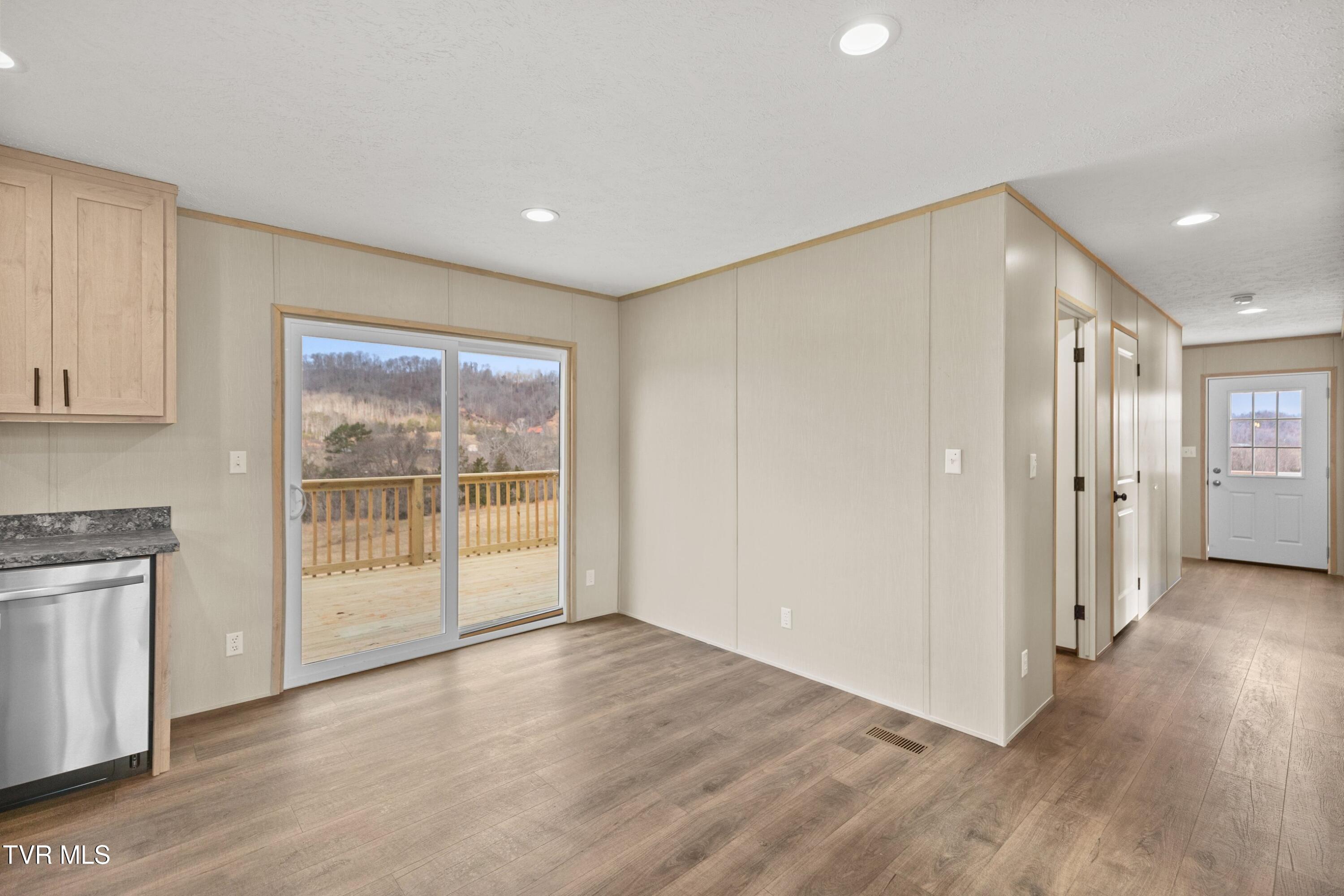 1111 Stanley Valley Road Rogersville, TN 37857 - Photo 14 of 34 014-1111StanleyValleyRoad-Rogersville-TN