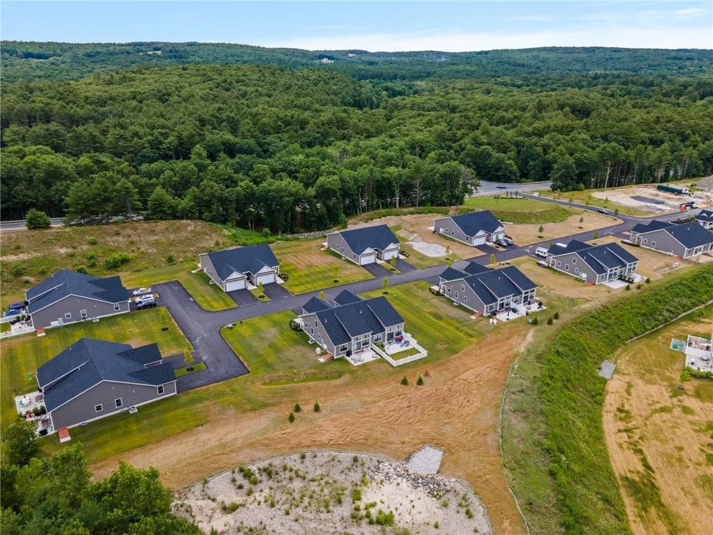 40 Overlook Lane Glocester, RI 02814 - Photo 33 of 36