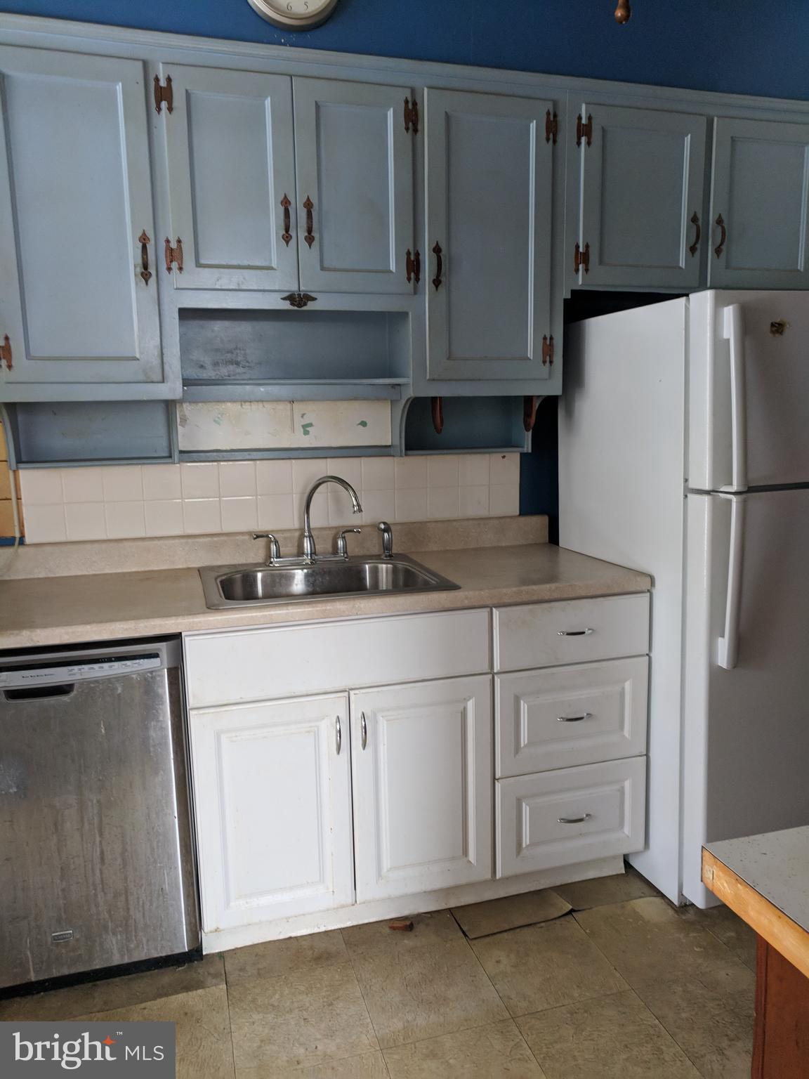 65 Burkleigh Road Baltimore, MD 21286 - Photo 8 of 28