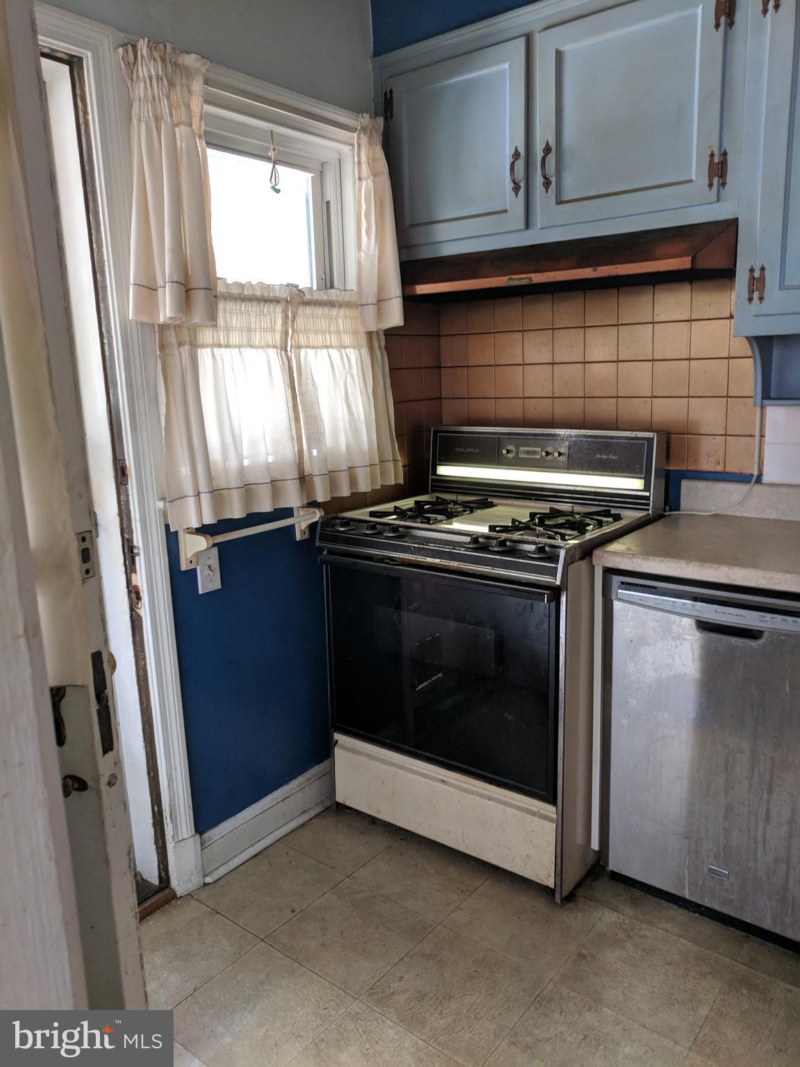 65 Burkleigh Road Baltimore, MD 21286 - Photo 10 of 28