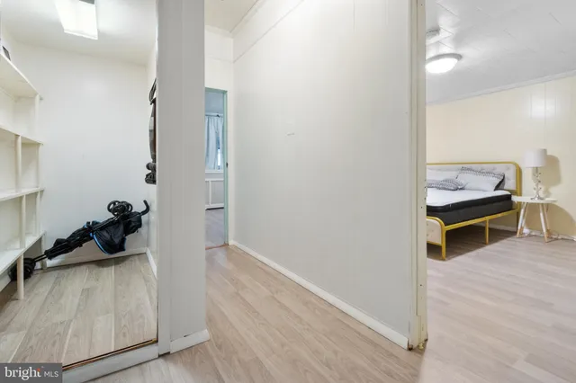 $1,900 | 204 West Clinton Avenue, Oaklyn, NJ 08107