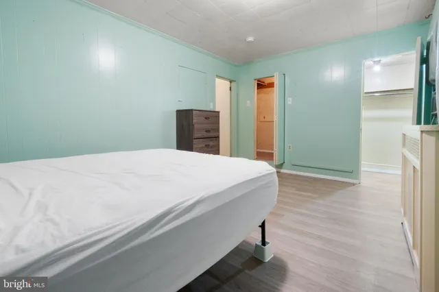 $1,900 | 204 West Clinton Avenue, Oaklyn, NJ 08107