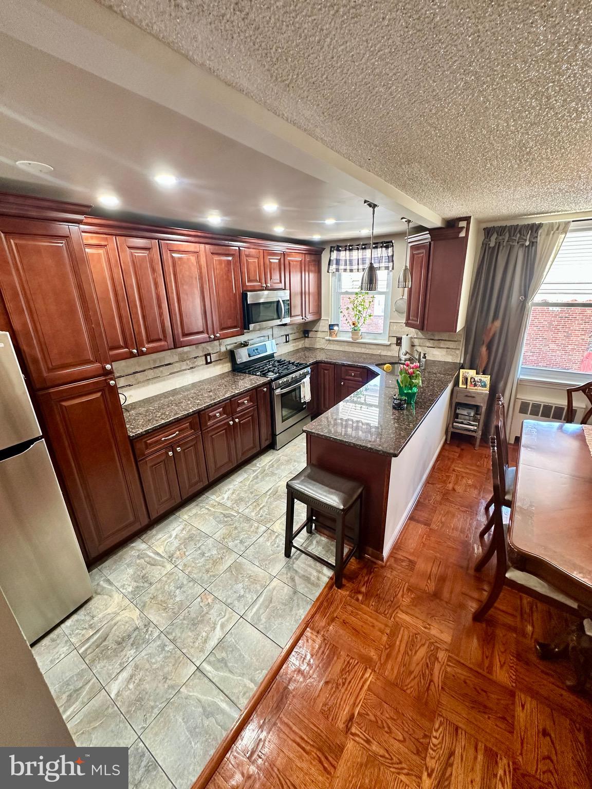 7136 Pine Street Upper Darby, PA 19082 - Photo 7 of 19