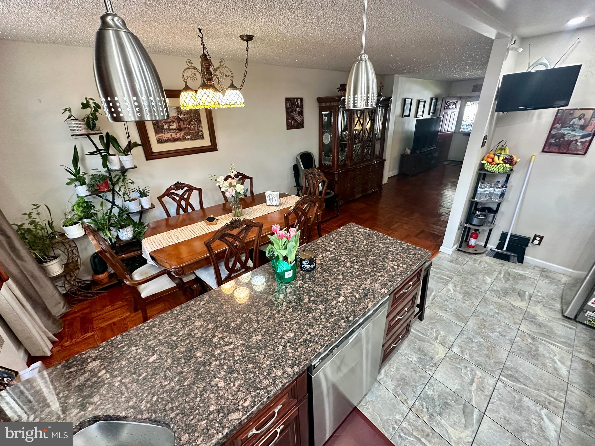 7136 Pine Street Upper Darby, PA 19082 - Photo 9 of 19