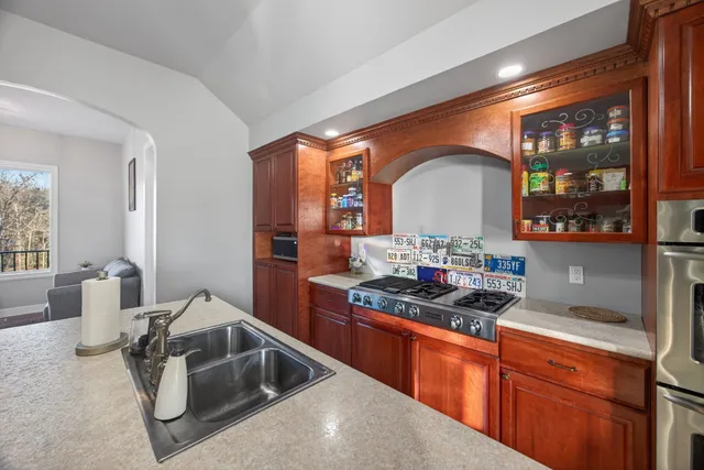 $699,900 | 77 River Front Drive, Sparta, TN 38583