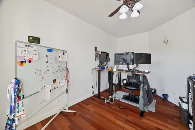 $699,900 | 77 River Front Drive, Sparta, TN 38583