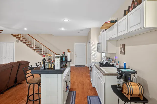 $699,900 | 77 River Front Drive, Sparta, TN 38583