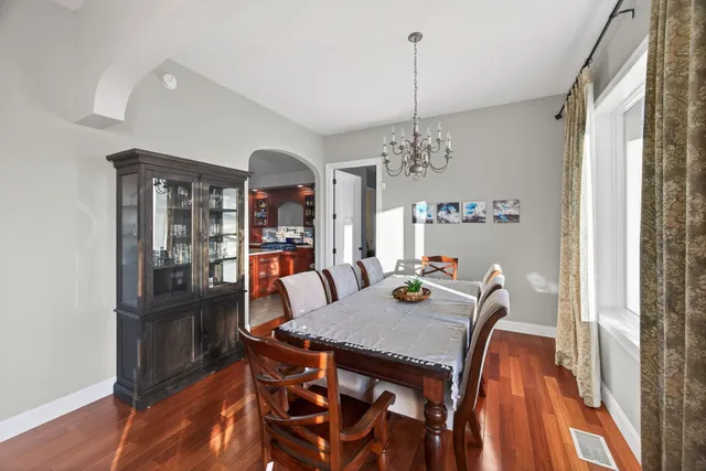 $699,900 | 77 River Front Drive, Sparta, TN 38583