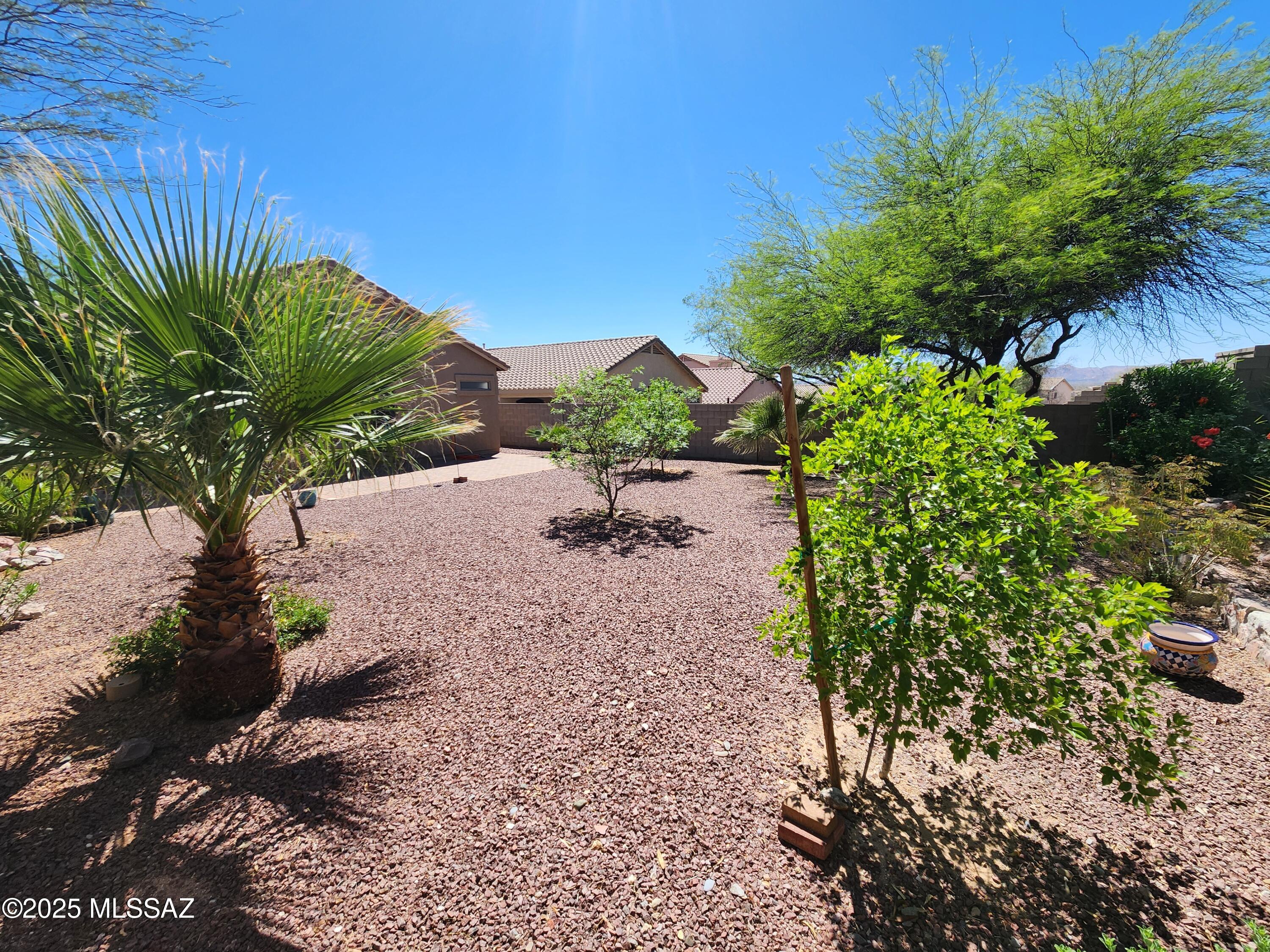 60464 East Black Crest Loop Tucson, AZ 85739 - Photo 32 of 33